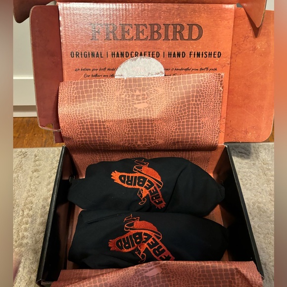 NIB FREEBIRD Franki Sandals - Picture 5 of 9